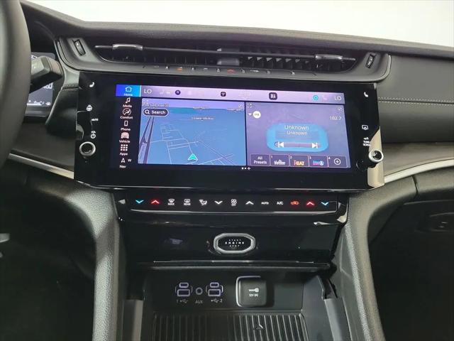 2026 Jeep Grand Cherokee L Altitude 4x4