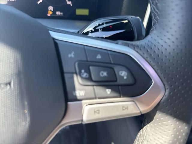 2026 Volkswagen Tiguan SE R-Line Black