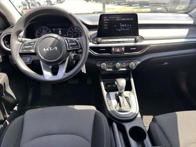 2023 Kia Forte LX