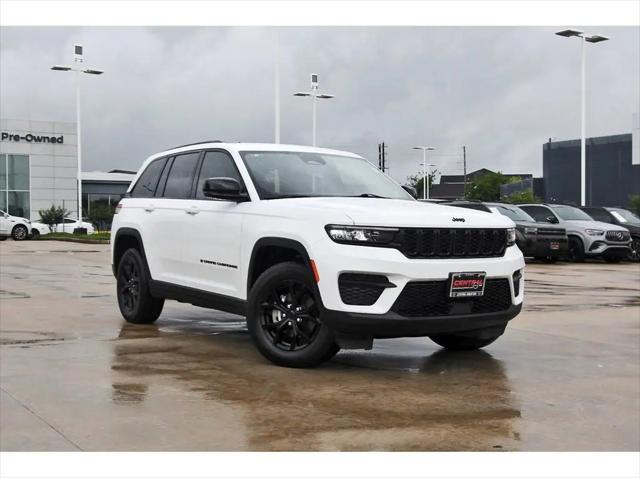 2025 Jeep Grand Cherokee Altitude 4x4 for sale in Houston, TX