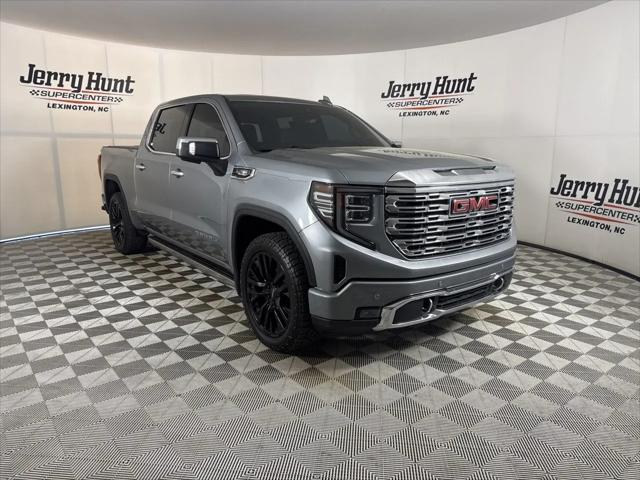 2023 GMC Sierra 1500 4WD Crew Cab Short Box Denali