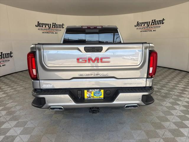 2023 GMC Sierra 1500 4WD Crew Cab Short Box Denali