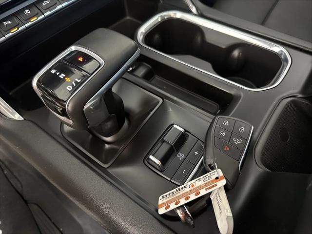 2023 GMC Sierra 1500 4WD Crew Cab Short Box Denali