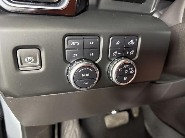 2023 GMC Sierra 1500 4WD Crew Cab Short Box Denali