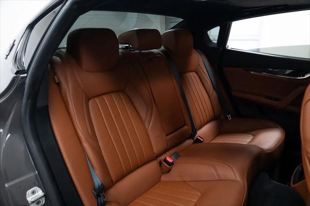2022 Maserati Quattroporte Trofeo