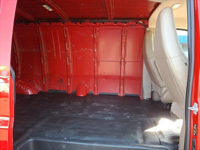 2024 GMC Savana Cargo RWD 3500 Extended Wheelbase Work Van