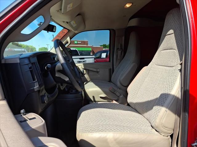 2024 GMC Savana Cargo RWD 3500 Extended Wheelbase Work Van