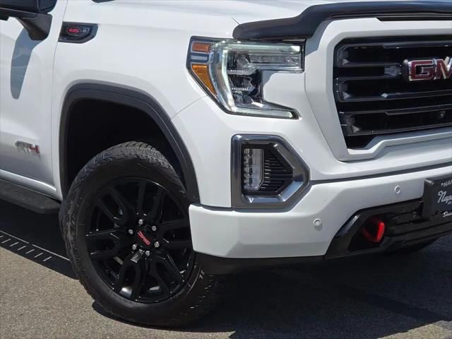 2022 GMC Sierra 1500 Limited 4WD Crew Cab Short Box AT4