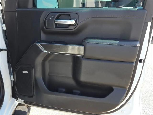 2022 GMC Sierra 1500 Limited 4WD Crew Cab Short Box AT4