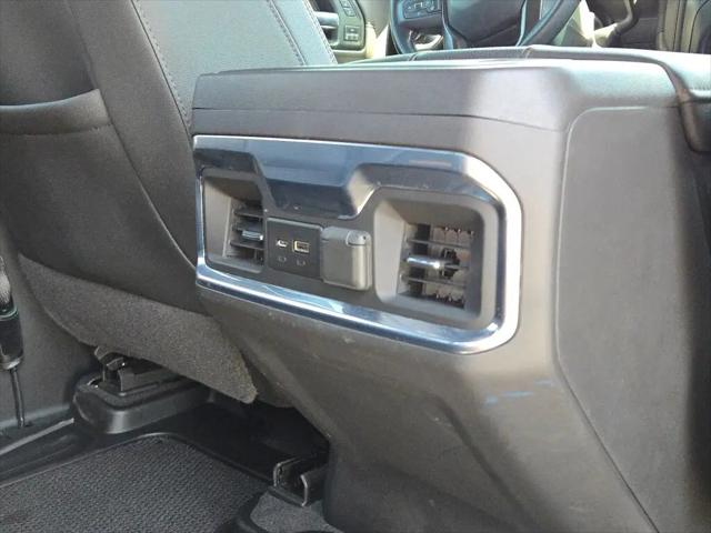 2022 GMC Sierra 1500 Limited 4WD Crew Cab Short Box AT4
