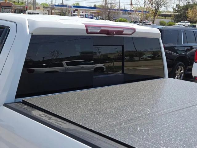 2022 GMC Sierra 1500 Limited 4WD Crew Cab Short Box AT4