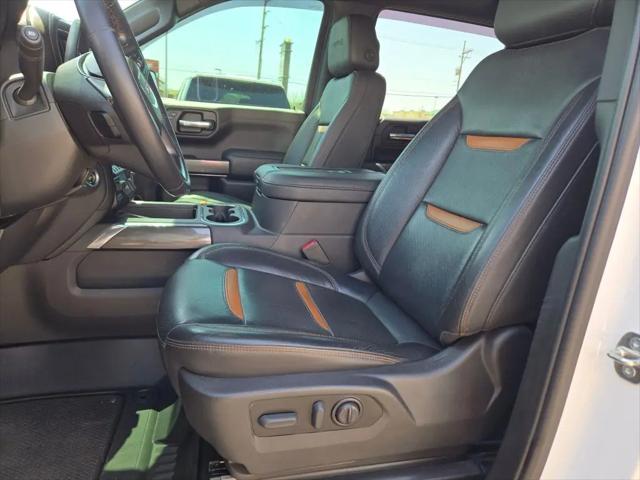 2022 GMC Sierra 1500 Limited 4WD Crew Cab Short Box AT4