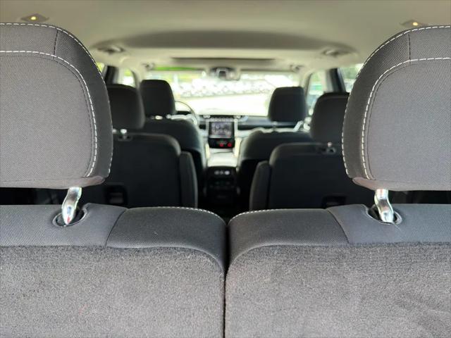 2024 Jeep Grand Cherokee L Laredo X 4x4