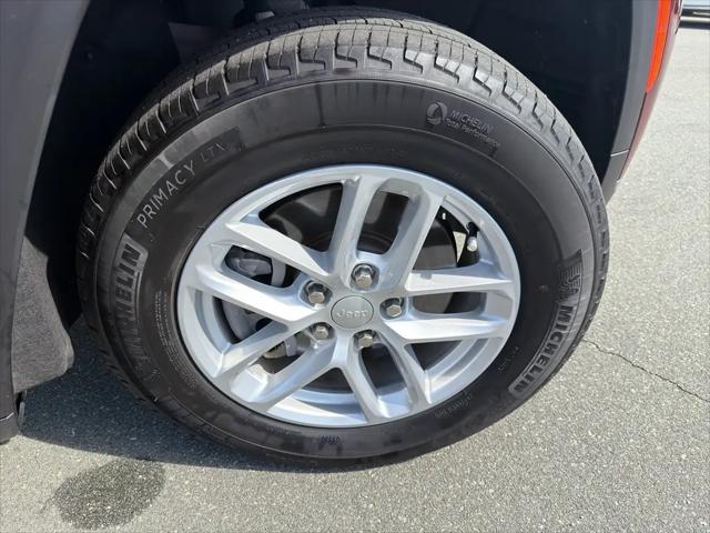 2024 Jeep Grand Cherokee L Laredo X 4x4