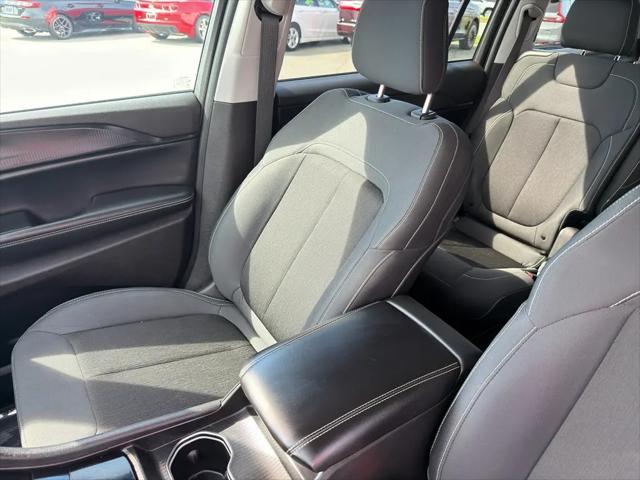 2024 Jeep Grand Cherokee L Laredo X 4x4