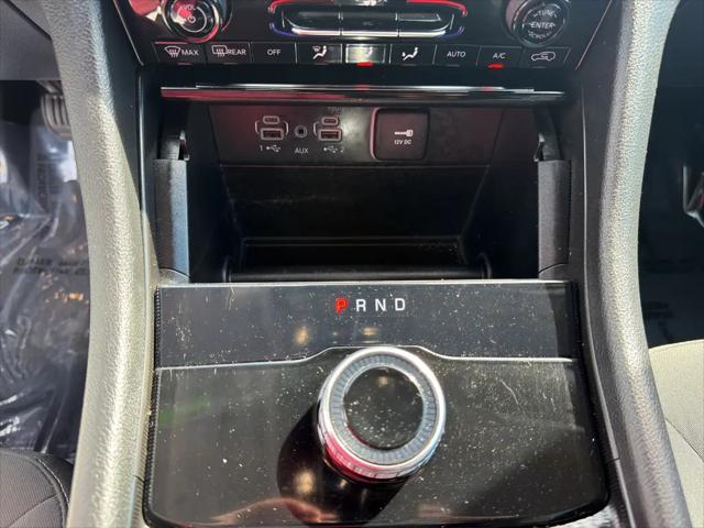 2024 Jeep Grand Cherokee L Laredo X 4x4
