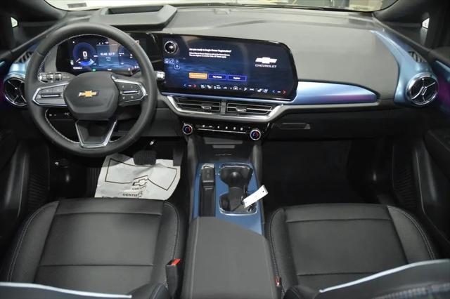 2026 Chevrolet Equinox LT 2