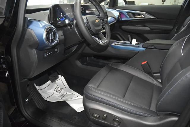 2026 Chevrolet Equinox LT 2