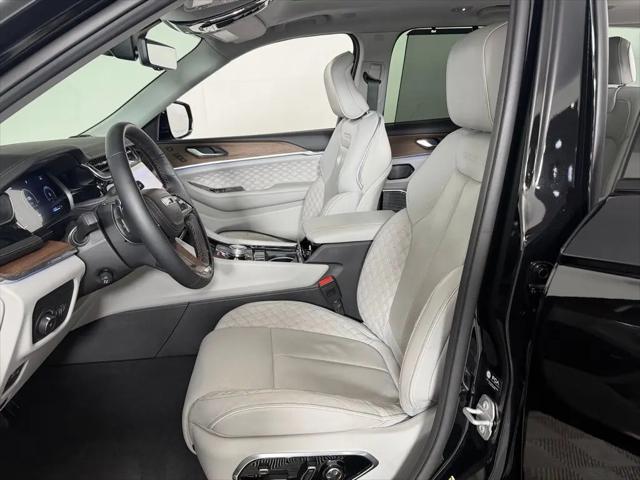 2023 Jeep Grand Cherokee Summit 4x4