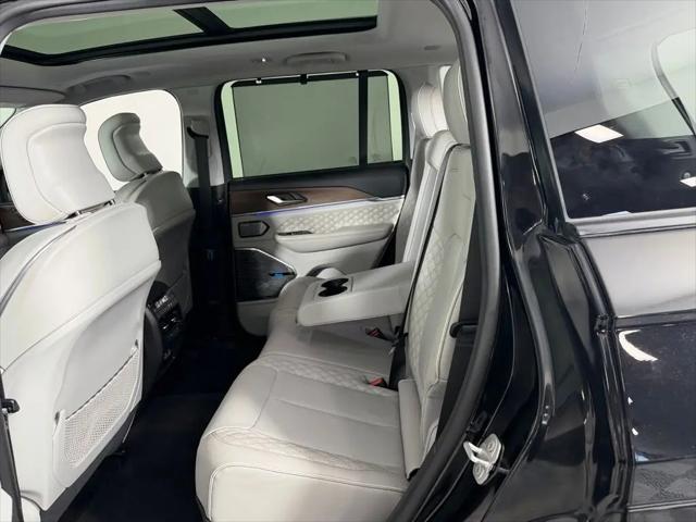 2023 Jeep Grand Cherokee Summit 4x4