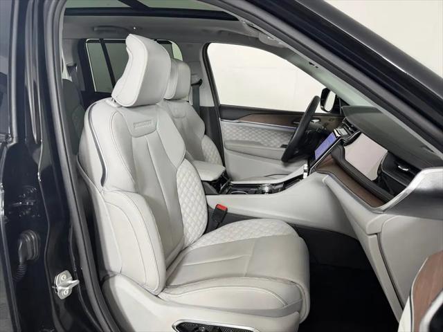 2023 Jeep Grand Cherokee Summit 4x4