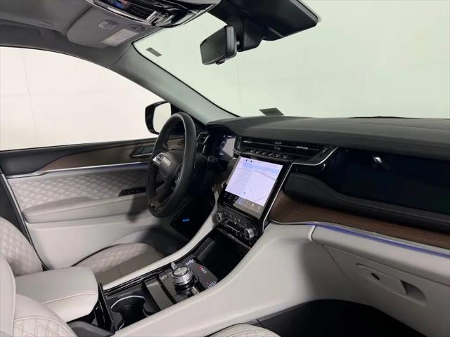 2023 Jeep Grand Cherokee Summit 4x4