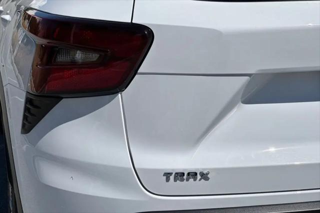 2026 Chevrolet Trax FWD LS