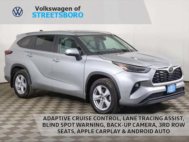 2024 Toyota Highlander LE for sale in Streetsboro, OH
