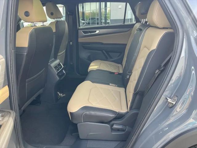 2026 Volkswagen Atlas Cross Sport SE with Technology