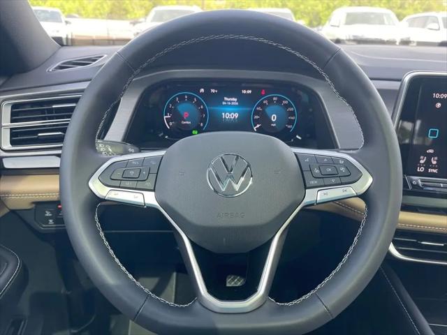2026 Volkswagen Atlas Cross Sport SE with Technology