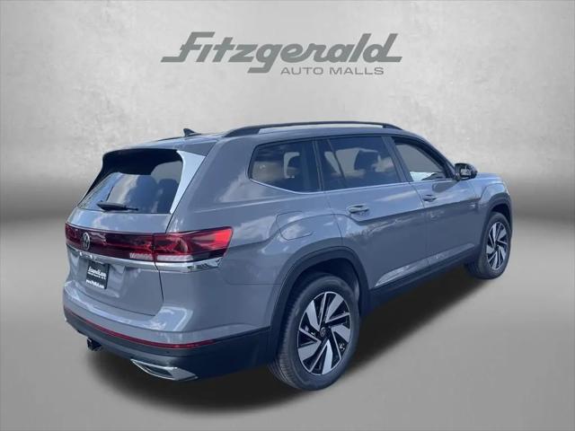 2026 Volkswagen Atlas SE with Technology