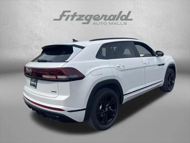 2026 Volkswagen Atlas Cross Sport SEL R-Line Black