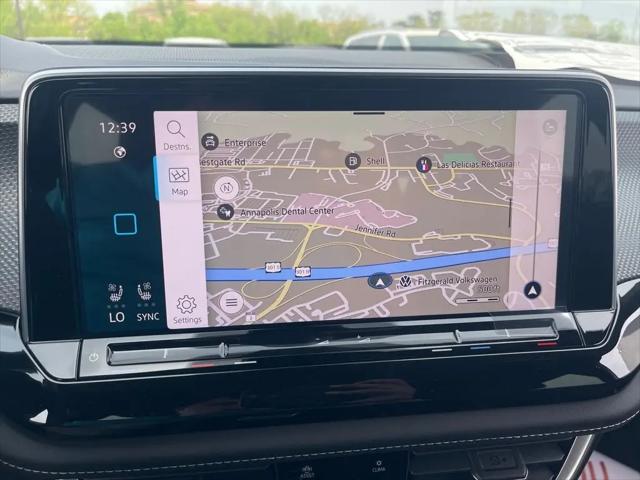 2026 Volkswagen Atlas Cross Sport SEL R-Line Black
