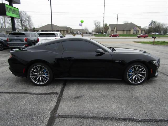 2024 Ford Mustang GT Premium Fastback