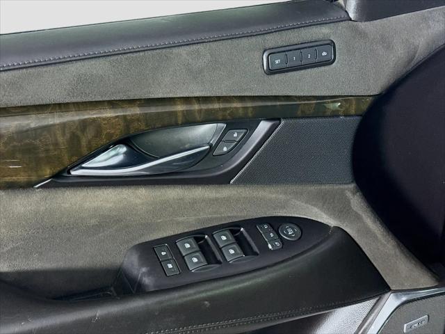 2019 Cadillac Escalade Platinum