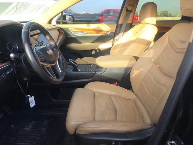 2017 Cadillac XT5 Platinum