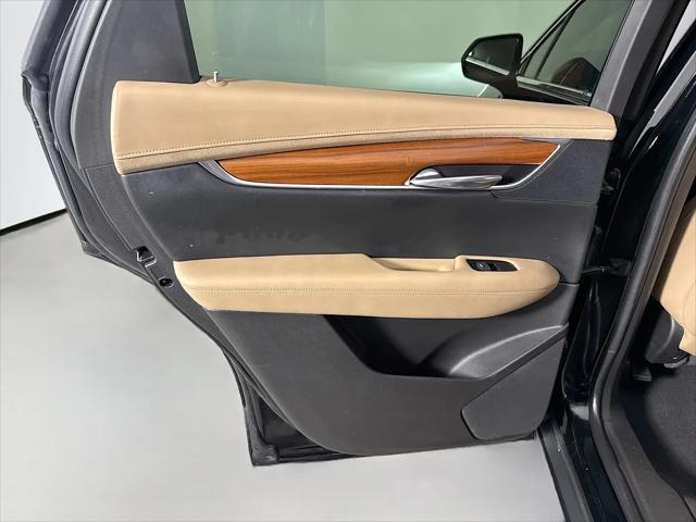 2017 Cadillac XT5 Platinum