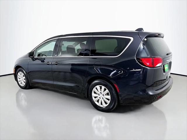2021 Chrysler Voyager L