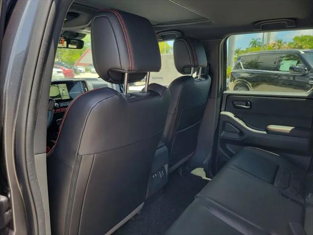 2026 Nissan Frontier Crew Cab PRO-4X 4x4