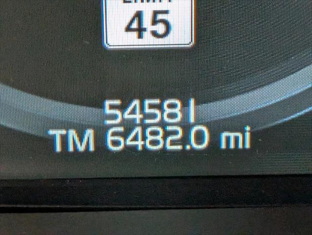 2022 Volvo S60 Recharge T8 R-Design