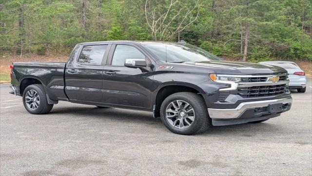 2023 Chevrolet Silverado 1500 4WD Crew Cab Standard Bed LT