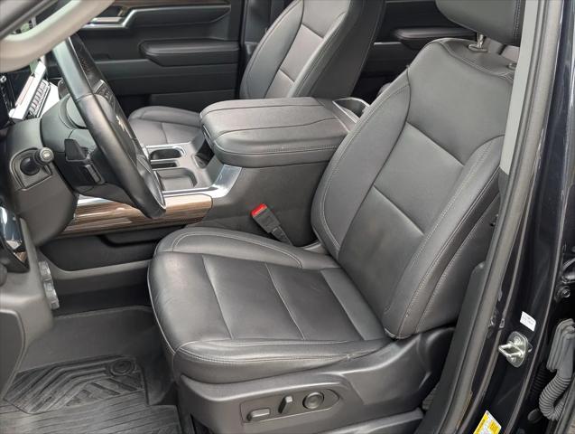 2023 Chevrolet Silverado 1500 4WD Crew Cab Standard Bed LT