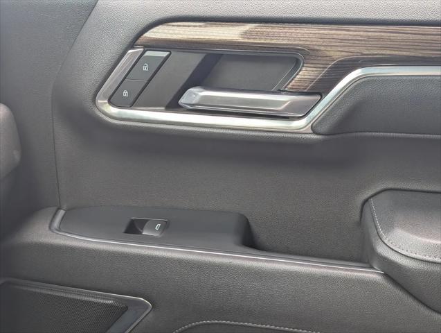 2023 Chevrolet Silverado 1500 4WD Crew Cab Standard Bed LT