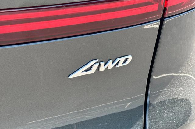 2025 Genesis GV70 2.5T AWD