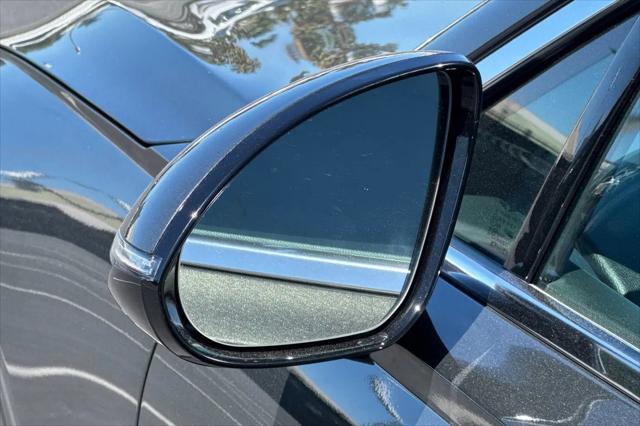 2025 Genesis GV70 2.5T AWD