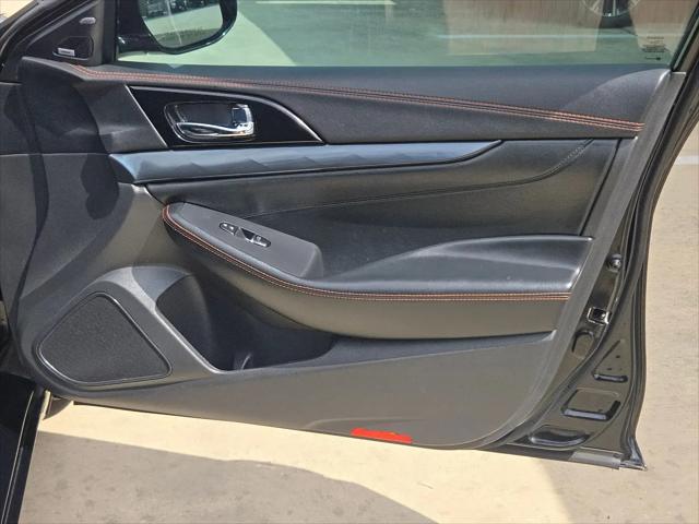 2021 Nissan Maxima SR Xtronic CVT