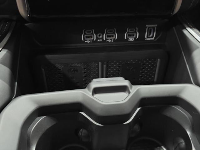 2026 Ram 1500 Tungsten Crew Cab 4x4 5'7" Box