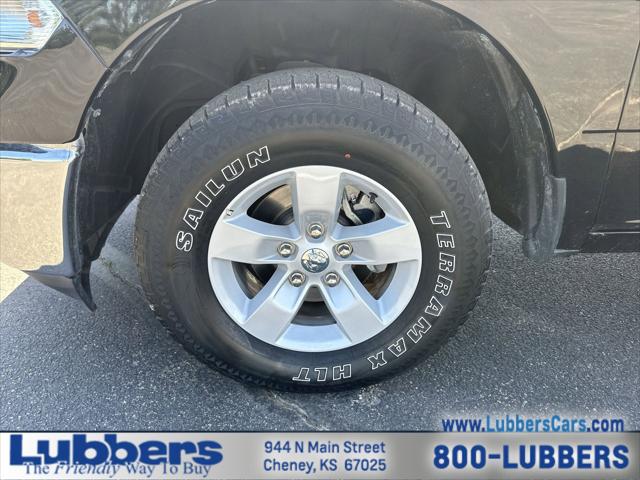 2023 Ram 1500 Classic SLT Crew Cab 4x4 5'7" Box
