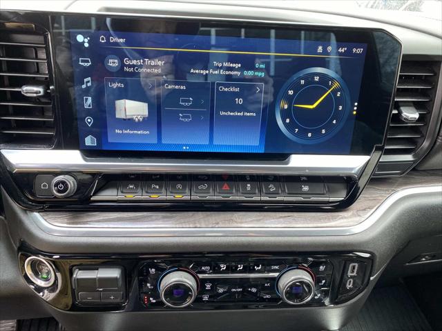 2023 Chevrolet Silverado 1500 4WD Crew Cab Standard Bed LTZ