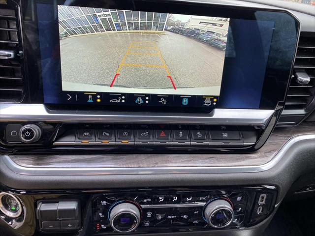 2023 Chevrolet Silverado 1500 4WD Crew Cab Standard Bed LTZ